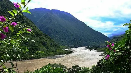 深圳到泸水物流专线_深圳至泸水物流公司